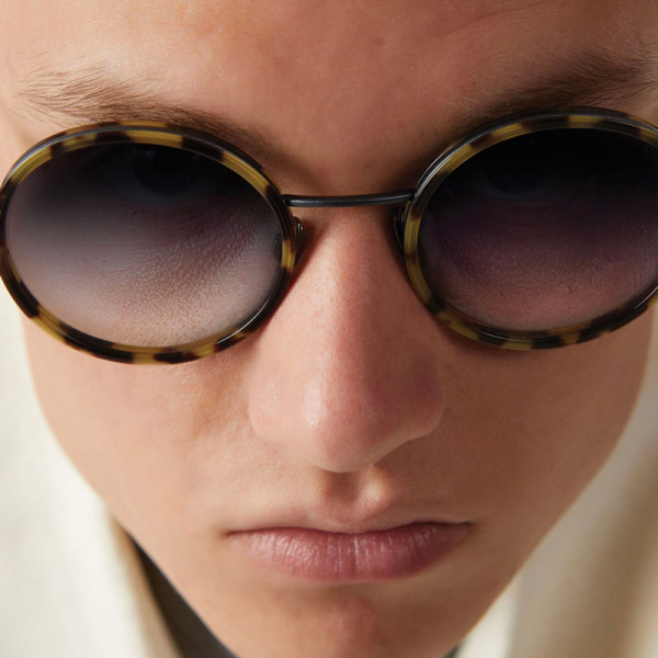 Komono Sonnenbrille Ida Cavee Nightrider, schildpatt Optik, blau getönte Gläser, style detail